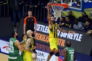 Fenerbah&ccedil;e Yunan ekibine fark attı