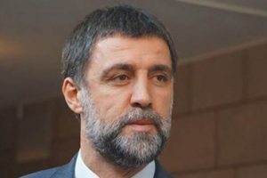 Hakan Ş&uuml;k&uuml;r'&uuml;n istifa mektubuyla ilgili şok detay