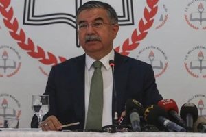 İsmet Yılmaz'dan yeni m&uuml;fredat a&ccedil;ıklaması