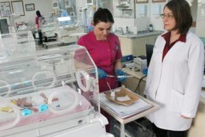&Ouml;len annesinin s&uuml;t&uuml;yle hayata tutunacak
