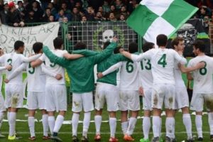 Bursaspor altyapısı Vakıfk&ouml;y son 10 yılda 47 futbolcu yetiştirdi