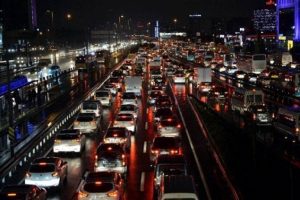 İstanbul trafiği 'Dur-Kalk' endeksinde d&uuml;nya birincisi