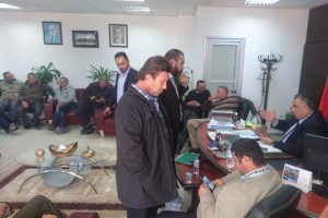 &Ccedil;ift&ccedil;iler birliği &uuml;yeleri Bakanı odasında alıkoydular