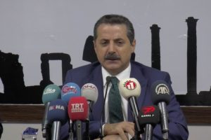 Bakan &Ccedil;elik anayasa değişikliğini a&ccedil;ıkladı!