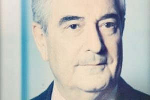 Eski Dışişleri Bakanı Halefoğlu vefat etti