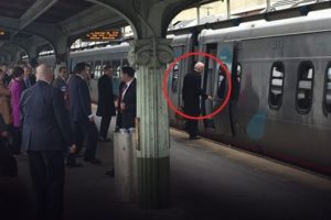 Joe Biden, 8 yıl &uuml;lkeyi y&ouml;netti evine b&ouml;yle d&ouml;nd&uuml;