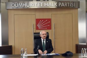 Kılı&ccedil;daroğlu'ndan Akşener'e taziye mesajı