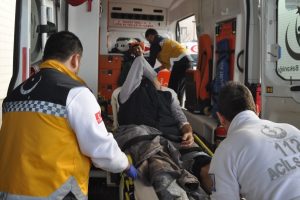 Bursa'da tavukhane çatısı çöktü: 1 ölü, 3 yaralı