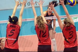 Vakıfbank Galatasaray'a set vermedi