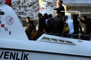 Bodrum a&ccedil;ıklarında Pakistanlı 59 m&uuml;lteci yakaladı