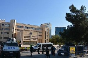 Van'ın Başkale İl&ccedil;esi Belediyesi'ne kayyum atandı