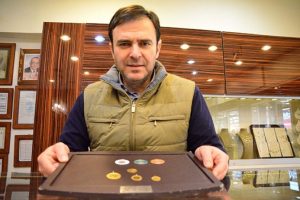 Altında yeni g&ouml;zde '&ccedil;eyrek gram' oldu