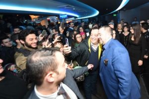 İzmir'de 'Olanlar Oldu' &ccedil;ılgınlığı!