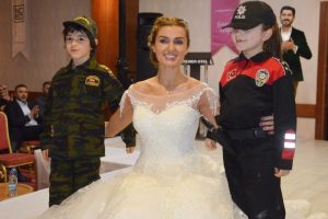 "Bu &uuml;lke artık tek y&uuml;rek olsun"