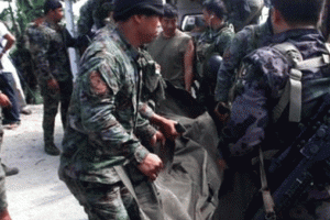 Filipinler'de &ccedil;atışma! 8'i asker 9 &ouml;l&uuml;