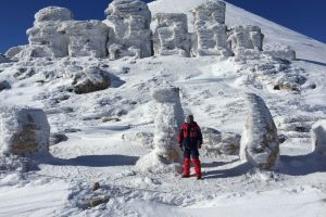 Nemrut Dağı'nda heykeller buz tuttu