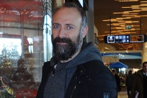 Halit Ergen&ccedil;'in 'Vatanım Sensin' yoğunluğu