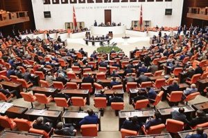 Yeni yayımlanan KHK'lar en &ccedil;ok onlara yaradı