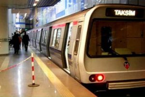Raylı sistemle İstanbul'un 38 katı kişi taşındı