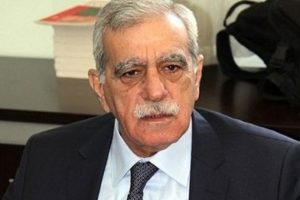 Ahmet T&uuml;rk'&uuml;n sağlık raporu ortada yok