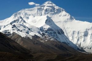 Everest'in y&uuml;ksekliği yeniden &ouml;l&ccedil;&uuml;lecek