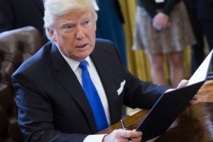 'Trump 7 &uuml;lkenin vatandaşlarının ABD'ye girişini sınırlayacak' iddiası
