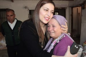'İyilik melekleri', Caymaz ailesine kol kanat gerdi