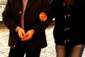 11 ilde 20 eski polis 'ByLock'tan g&ouml;zaltına alındı