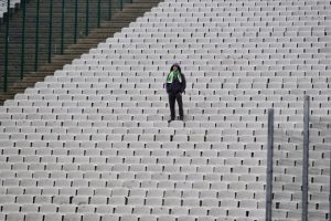Bursaspor'un ma&ccedil;ını izlemeye 1 kişi geldi