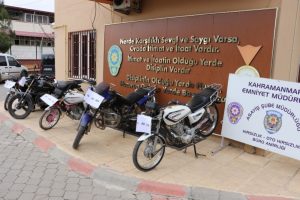 '100 liralık' motosiklet şebekesi yakalandı