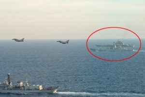 Rus filosu ve İngiliz ordusu arasında sansasyonel anlar!