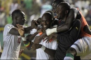 Fenerbah&ccedil;eli Moussa Sow, Senegal tarihine ge&ccedil;ti
