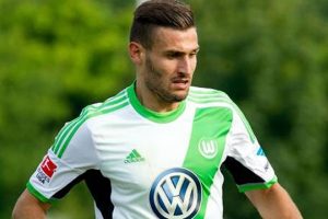 Schalke 04, Daniel Caligiuri'yi renklerine bağladı