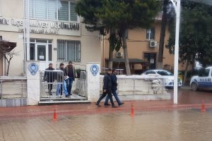 Bursa'da FET&Ouml; soruşturmasında tutuklama