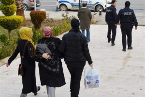 PKK ve FET&Ouml;/PDY'den 3 tutuklama