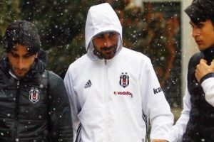 Beşiktaş kafilesi Adana'ya inebilir