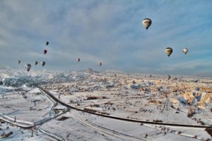 Kapadokya, g&ouml;ky&uuml;z&uuml;nden ayrı bir g&uuml;zel