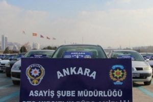 Ankara'da oto hırsızlarına darbe: 9 g&ouml;zaltı