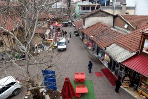Bursa Tahtakale ihtişamlı g&uuml;nlerine d&ouml;n&uuml;yor