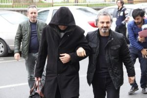 Ondokuz Mayız &Uuml;niversitesine FET&Ouml; operasyonu: 12 g&ouml;zaltı