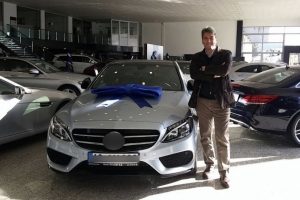 Avukattan dev otomotiv firmasına 1 liralık dava