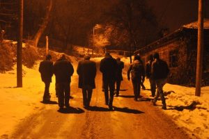 Dabbe Zehr-i Cin filmini izleyenler Bursa'nın İneg&ouml;l il&ccedil;esine akın ediyor