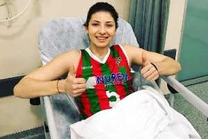 Karşıyaka'da Ayşeg&uuml;l sezonu kapattı