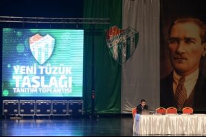 Bursaspor'un yeni t&uuml;z&uuml;k taslağı tanıtıldı