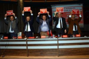 CHP'li vekiller, Muğla'da 'hayır' turuna &ccedil;ıktı