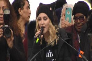 Trump'tan Madonna'ya: İğren&ccedil; biri