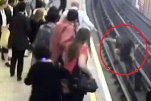 Londra metrosunda korkun&ccedil; olay