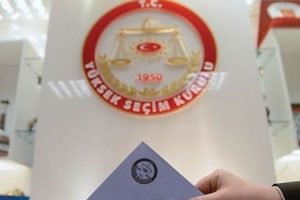 Referandumdan sonra AK Parti d&uuml;ğmeye basacak!