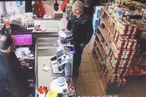 Kendilerini asker olarak tanıtıp para istiyorlar