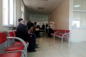 Sobaya kolonya d&ouml;ken &ccedil;ocuk yanarak &ouml;ld&uuml;